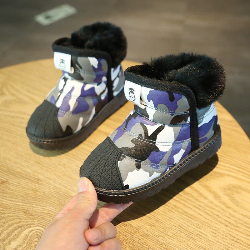 Winter children's snow boots