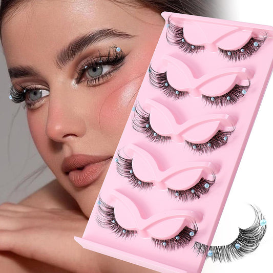 Cat eye lashes